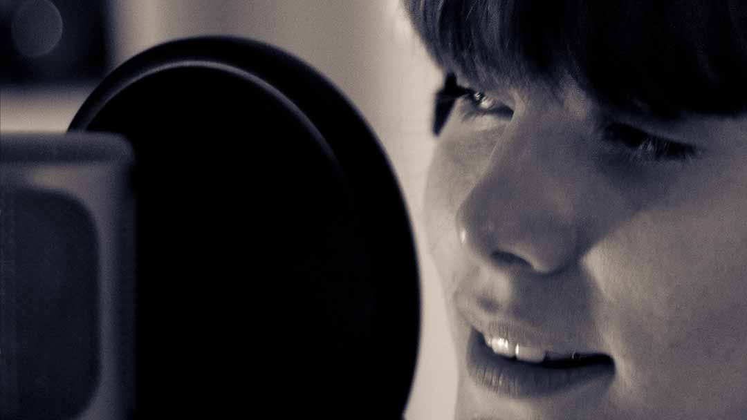 Soulfight – My Favorite Things (cover) Eva Arnaud – enregistrement vocal en studio, prise de voix au microphone